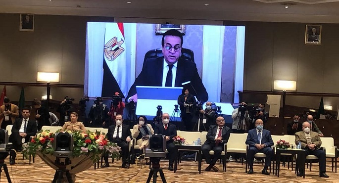 خالد عبد الغفار يشارك في الدورة الـ 18 من مؤتمر وزراء التعليم العالي والبحث العلمي العرب بالجزائر