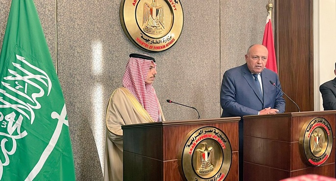 بالفيديو.. خلال مؤتمر صحفي مشترك.. شكري ونظيره السعودي يؤكدان عمق العلاقات والتنسيق بين البلدين