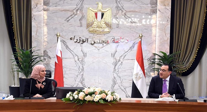 بالصور.. بمقر الحكومة بالعاصمة الإدارية الجديدة.. مدبولي يلتقي رئيسة مجلس النواب بمملكة البحرين