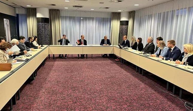 وزير الاتصالات يلتقي مع الشركات أعضاء المؤسسة الإستونية لتكنولوجيا المعلومات لبحث التعاون المشترك