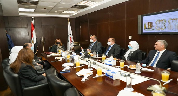 بالصور.. رئيس صندوق الإسكان الاجتماعي: الوحدات السكنية تخضع لمبادرة البنك المركزي بفائدة 3% متناقصة ولمدة أقصاها 30 عامًا