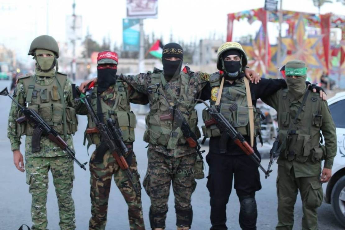 الأخبار : المقاومة الفلسطينية تُجهز مفاجأة لإسرائيل بشأن “الجدار الذكي”