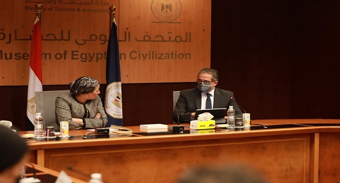 وزيرا السياحة والبيئة يناقشان استعدادات استضافة مصر لمؤتمر الأطراف للتغيرات المناخية (cop27)