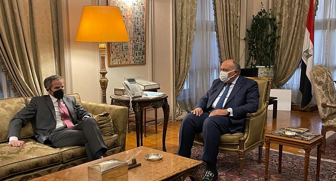 بالصور.. شكري يستقبل المدير العام للوكالة الدولية للطاقة الذرية جروسي