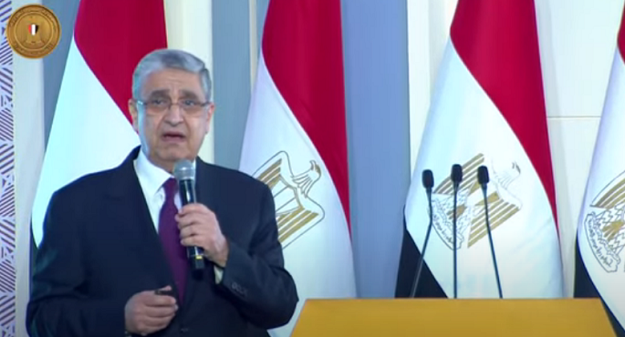 وزير الكهرباء : مؤتمر المناخ فرصة هامة لجذب الاستثمارات في الهيدروجين الأخضر والطاقات المتجددة