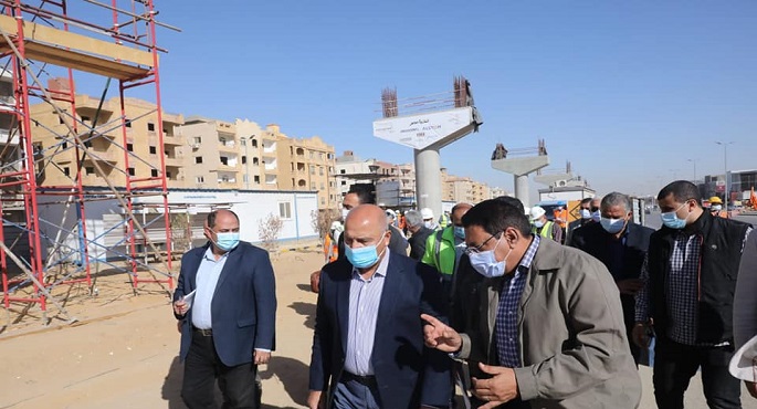 بالصور .. وزير النقل في جولة تفقدية لمتابعة معدلات تنفيذ مشروع مونوريل العاصمة الإدارية الجديدة