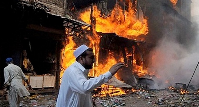 مقتل 11 شخصا وإصابة 13 آخرين جراء انفجار في كراتشي بباكستان