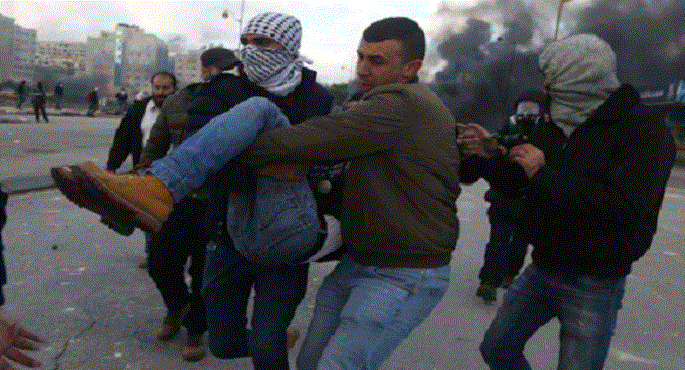 إصابة فلسطينى فى قصف إسرائيلى شرق غزة.. وعدة اقتحامات لقوات الاحتلال بالضفة الغربية