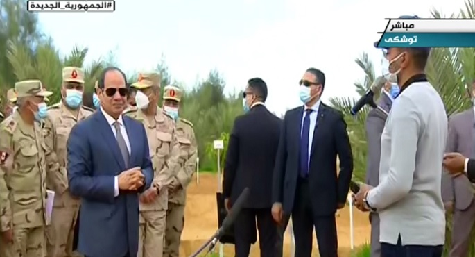 الرئيس السيسي يتفقد مشروع توشكى الخير