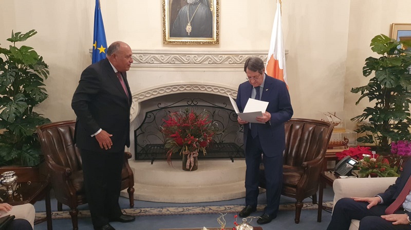 بالصور .. الرئيس القبرصى يستقبل سامح شكري