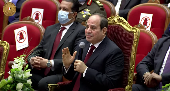 بالفيديو .. السيسي في احتفالية قادرون باختلاف : أصعب لحظة في حياتي عندما أحسست أن مصر يمكن أن تضيع