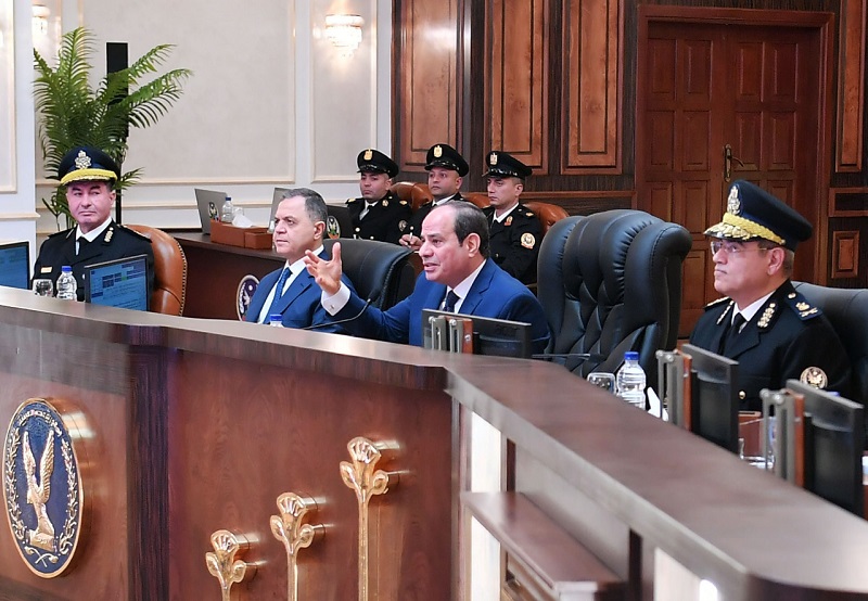 بالصور .. الرئيس السيسي يزور أكاديمية الشرطة ويحضر اختبارات كشف الهيئة للطلبة الجدد