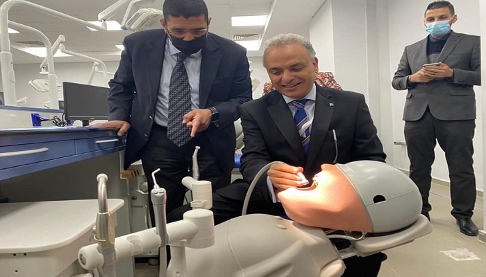 بالصور.. وفد من الكلية الملكية للأطباء والجراحين بجلاسكو يزور جامعة الجلالة