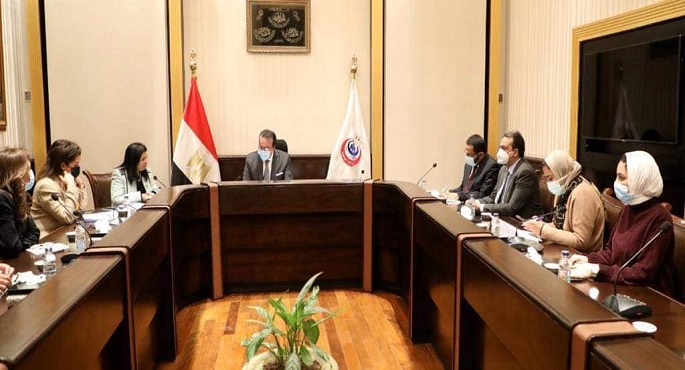 عبد الغفار يبحث مع وفد منظمة الصحة العالمية آليات الحد من “مقاومة مضادات الميكروبات”