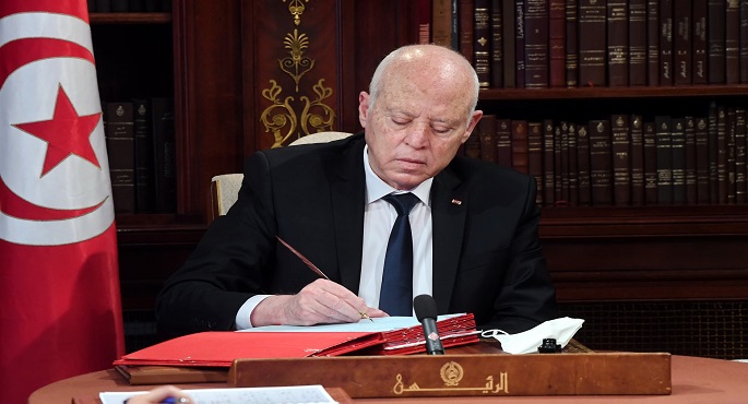 بالصور.. رئيس تونس يقرر تمتيع 1302 سجينا بالعفو الخاص بمناسبة السنة الجديدة