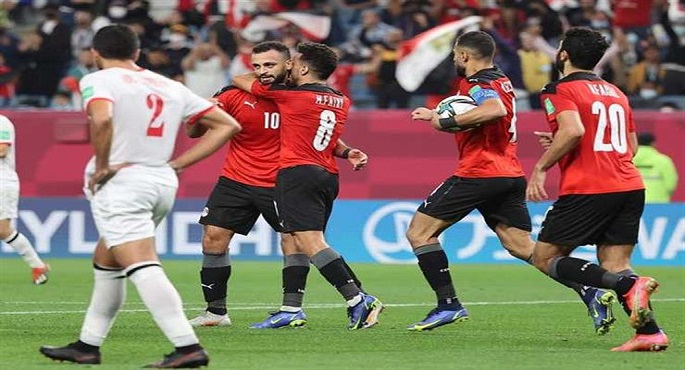 مواجهة قوية بين مصر وتونس الليلة لانتزاع بطاقة العبور لنهائى كأس العرب