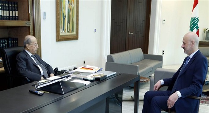 الرئيس اللبناني يبحث مع وزير الداخلية الأوضاع الأمنية بالبلاد والتحضير للانتخابات النيابية
