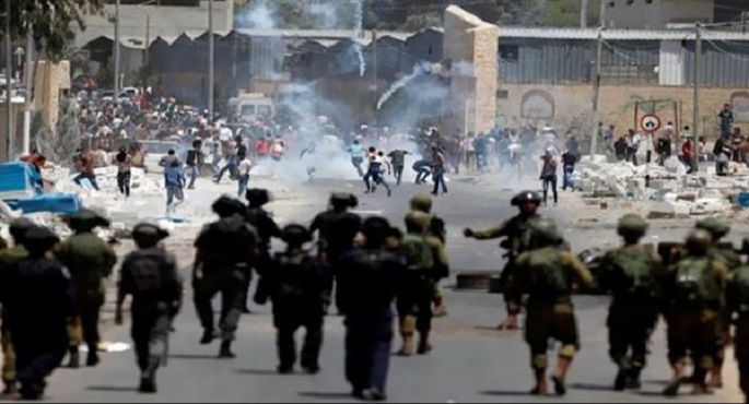 إصابة 8 فلسطينيين بالرصاص المطاطي خلال مواجهات مع الاحتلال في شمال نابلس
