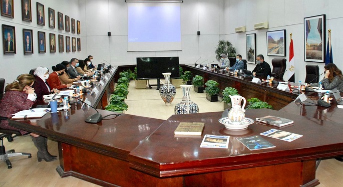 وزير السياحة والآثار يتابع استعدادات استضافة مؤتمر المناخ “COP27” بشرم الشيخ
