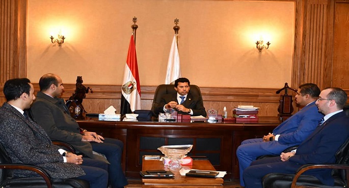 بالصور.. صبحي يناقش مع ممثلى تنسيقية شباب الأحزاب والسياسيين خطة عمل تنفيذ بنود مذكرة التعاون المشترك