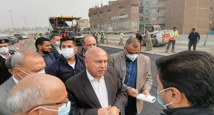 بالصور..وزير النقل يقوم بجولة تفقدية بمشروع التطوير الشامل للطريق الدائري حول القاهرة الكبرى
