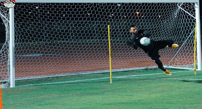 إيجابية مسحة الحضري وأبو جبل.. والجهاز الفني للمنتخب يقرر عدم سفرهما مع البعثة للكاميرون السبت