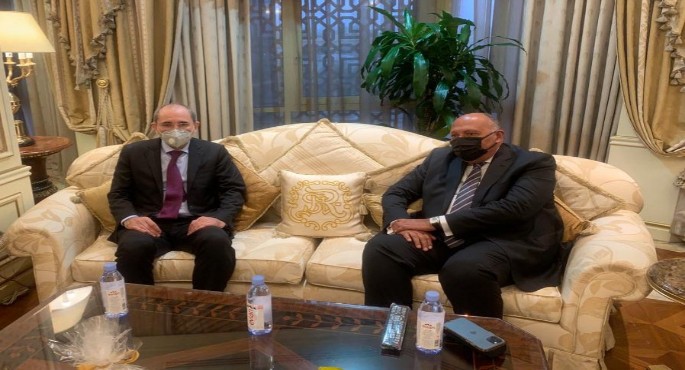 شكرى يلتقي نظيره الأردنى في الكويت لبحث سبل التعاون بين البلدين