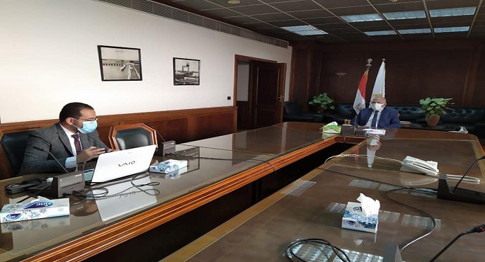 بالصور .. وزير الري يتابع موقف المشروعات القومية الجارى تنفيذها لتنمية جنوب الوادى وسيناء وغرب الدلتا
