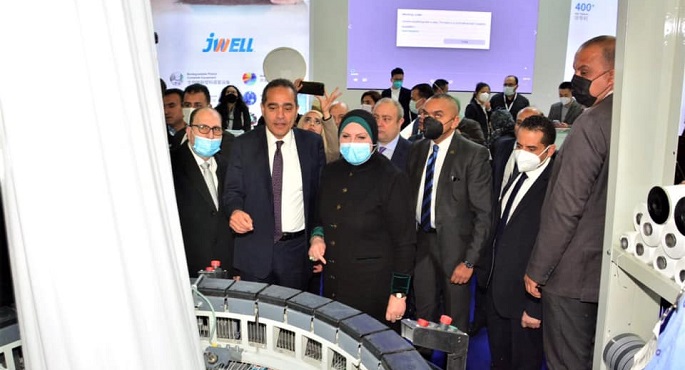 وزيرة التجارة تفتتح معرض إيجى بلاست بحضور 340 شركة