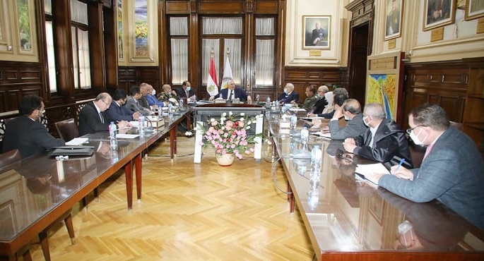 وزير الزراعة يبحث نشر السلالات المحسنة على صغار المربين في إطار المبادرة الرئاسية حياة كريمة