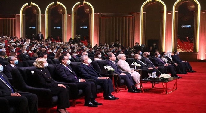 الرئيس السيسي يشهد افتتاح مسرح منتدى شباب العالم