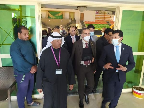 بالصور.. أشرف صبحي يصطحب وزراء الشباب الأفارقة والعرب في جولة بمدينة الشباب والرياضة