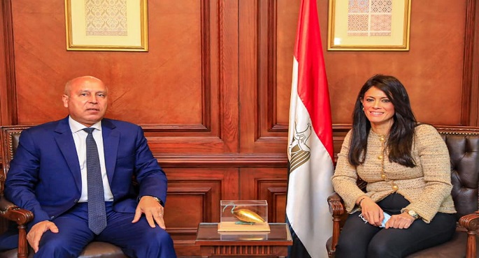 بالصور.. المشاط والفريق كامل الوزير يستعرضان التمويلات الميسرة لقطاع النقل خلال العام الجاري 2022