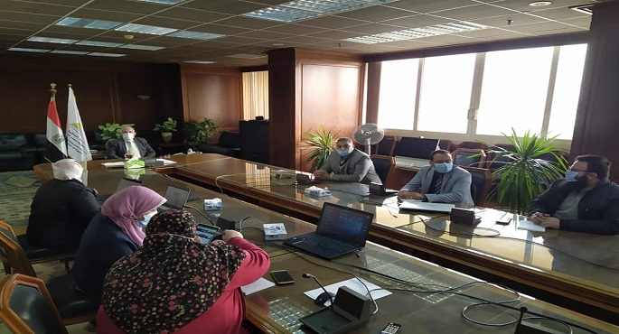 بالصور .. وزير الري يتابع مجهودات التحول الرقمى وتطبيقات متابعة المشروعات
