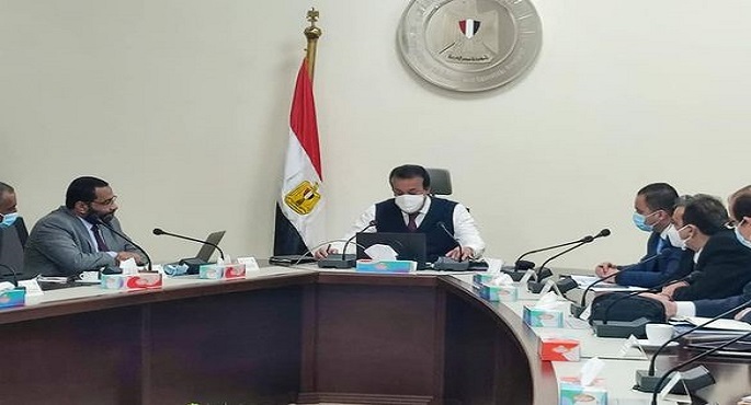الصحة : إتاحة إمكانية تغيير مكان تلقي الجرعة التنشيطية من خلال الخط الساخن 105