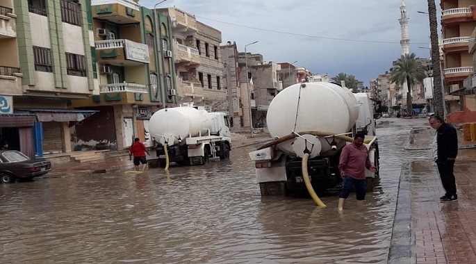 وزير التنمية المحلية يوجه المحافظات برفع درجة الاستعداد للتعامل مع موجة الطقس السيئ وسقوط الأمطار