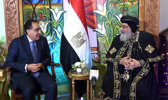 بالصور.. رئيس الوزراء يهنئ البابا تواضروس الثاني بمناسبة عيد الميلاد المجيد