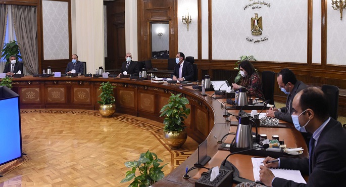 مدبولي يؤكد ضرورة تكثيف الجهود لإنجاز المشروع القومي لتأهيل وتبطين الترع