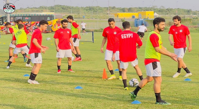 منتخب مصر يواصل تدريباته ويتفقد ملعب “جابوما” قبل مواجهة كوت ديفوار بأمم أفريقيا