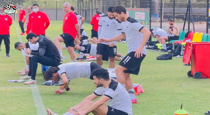 بالصور.. منتخب مصر يختتم استعداداته لمواجهة نيجيريا.. والسولية يشارك في التدريب الجماعي