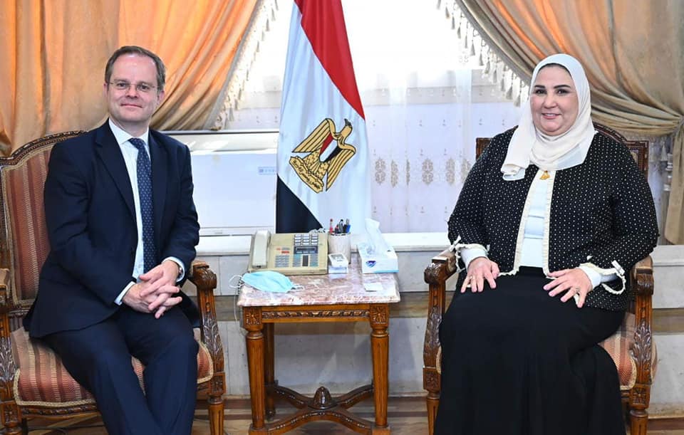 القباج تبحث مع السفير البريطاني التعاون في مجالات تمكين التعاونيات الانتاجية ودعم الجمعيات العاملة في مجال البيئة ودعم التوعية المجتمعية