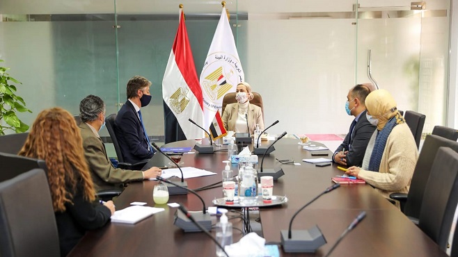 فى إطار الإعداد لمؤتمر المناخ (COP27).. وزيرة البيئة تبحث التعاون الثنائي مع برنامج الأمم المتحدة الإنمائي ودعم القطاع البيئي