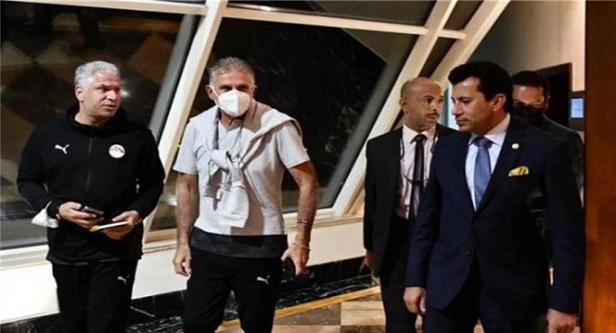 وزير الرياضة يتوجه إلى الكاميرون لمؤازرة المنتخب الوطني فى نهائي أمم إفريقيا