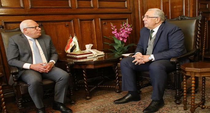 وزير الزراعة و محافظ بورسعيد يبحثان سبل تحقيق التنمية الزراعية في بورسعيد
