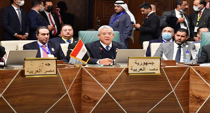 رئيس مجلس النواب يدعو إلى ضرورة تكامل الجهود العربية لمكافحة ظاهرة الإرهاب