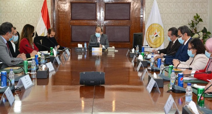 بالصور .. شعراوي يتابع مع وفد البنك الدولي الموقف التنفيذي لبرنامج التنمية المحلية بصعيد مصر
