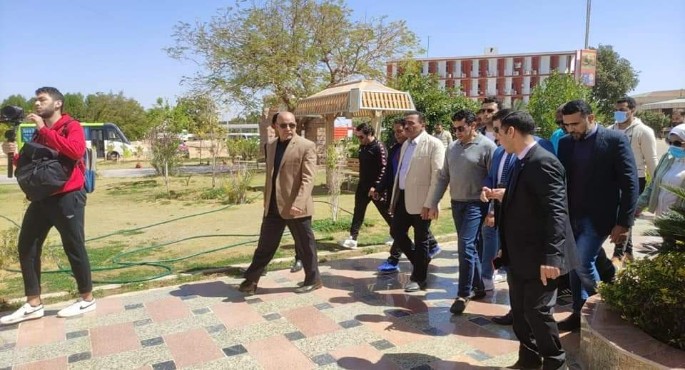 بالصور.. وزير الرياضة يشهد منافسات الأولمبياد الحدودية وملتقى توظيف وبرنامج التعليم المدني للنشء والشباب بجامعة أسوان