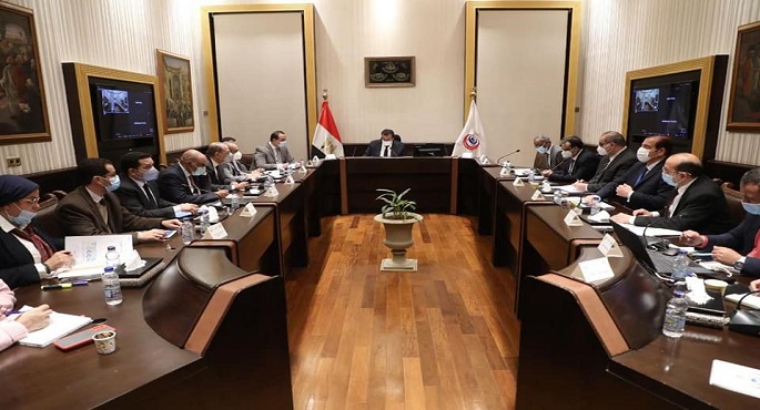 بالصور.. خالد عبد الغفار: استمرار تدريب الأطقم الطبية على التعامل مع مختلف درجات الإصابة بكورونا وفقا لأحدث بروتوكولات العلاج