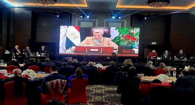 بالصور.. وزيرة البيئة: الحكومة تتخذ المزيد من السياسات الجادة لمواجهة التغيرات المناخية