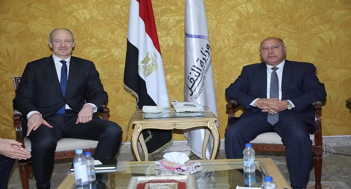 بالصور.. النقل: الاتفاق مع سيمنز العالمية على تنفيذ المرحلة الثانية والثالثة من مشروع القطار الكهربائي السريع